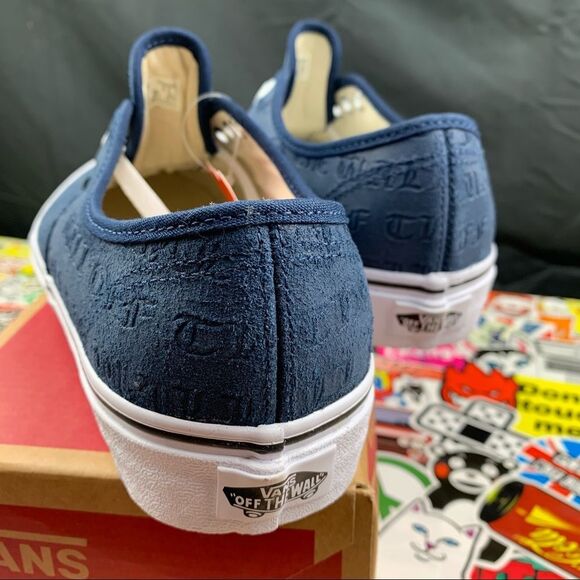 Vans Authentic Deboss Logo Womens Various Sizes - Picture 9 of 11